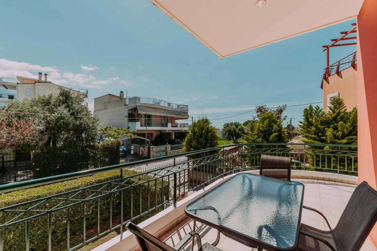 Bessis Apartments Kalamata Esterno foto